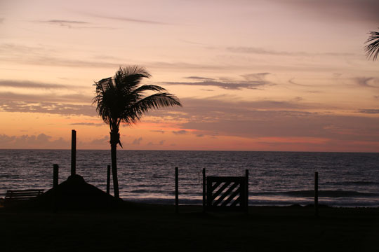 Casa em Guarajuba de frente para o mar 